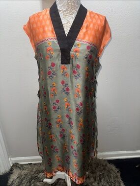 Sleeveless Asymmetrical Floral Tunic Dress in Orange & Sage